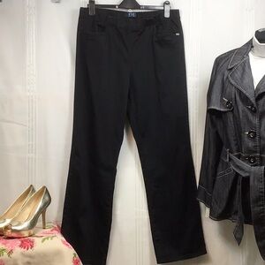 🇨🇦 French Dressing ‘Pull-On Suzanne Bootcut’ Stretch Pitch Black Front Pockets